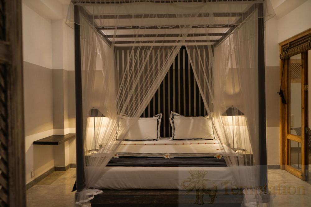 Temptation Hotel Hikkaduwa Bagian luar foto