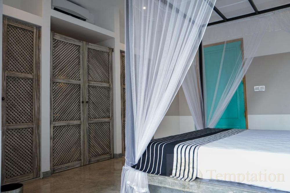 Temptation Hotel Hikkaduwa Bagian luar foto
