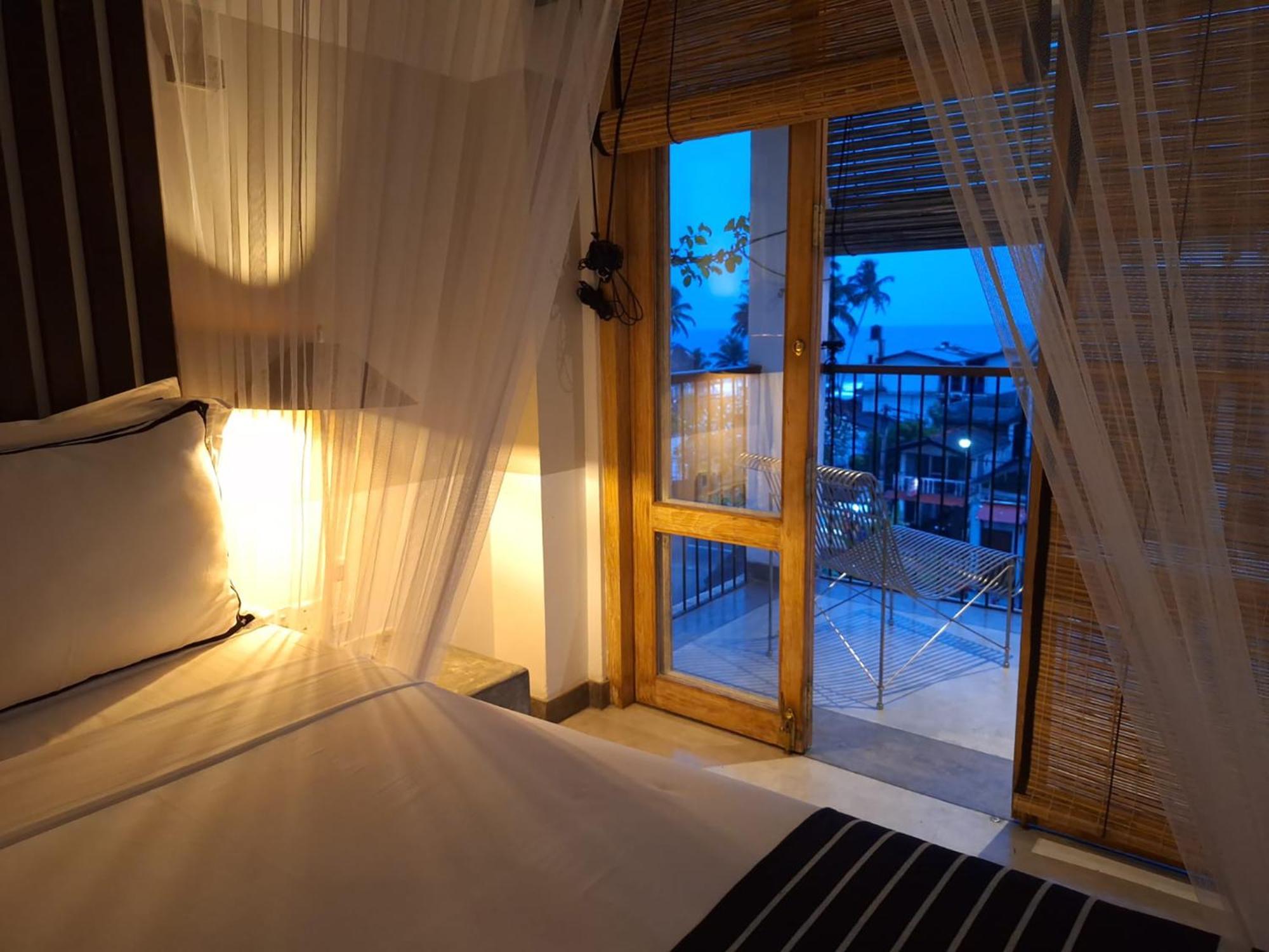Temptation Hotel Hikkaduwa Bagian luar foto